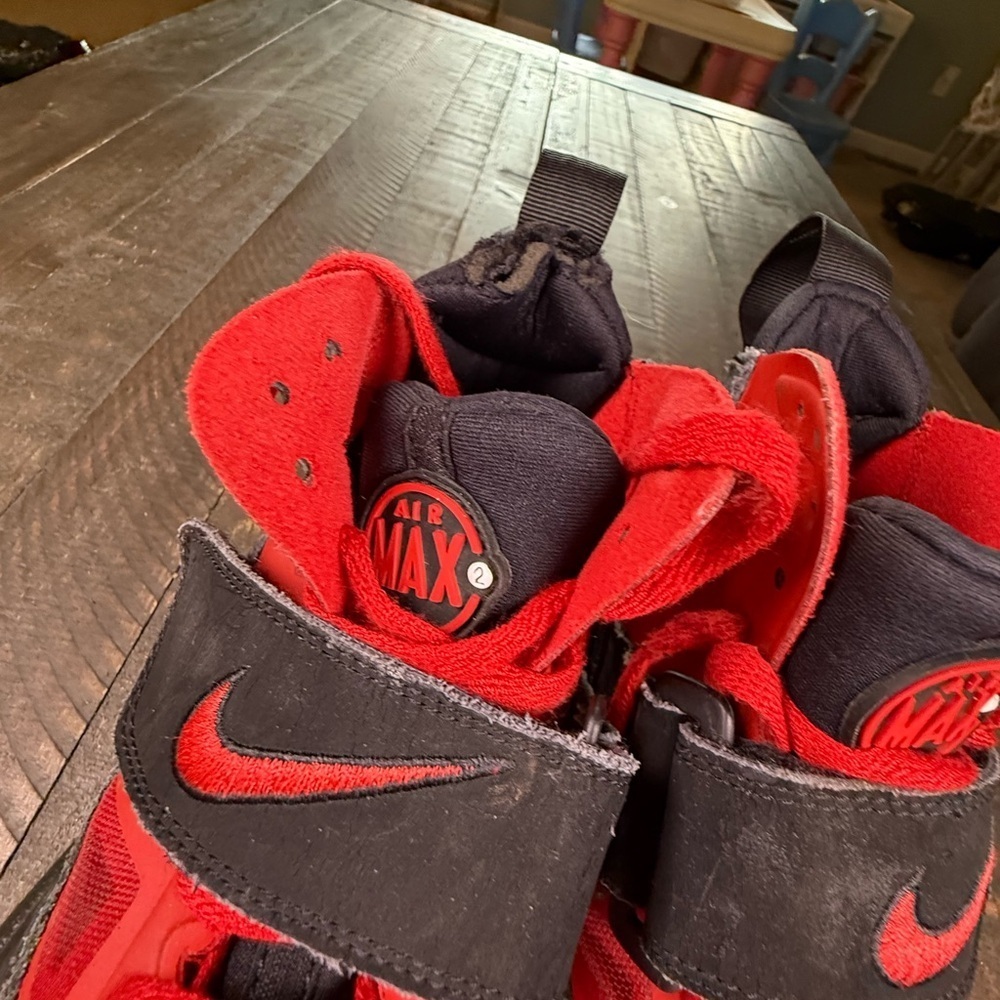 Nike Air Max Express 2 Men's Sneaker Shoes Red & Black Size 8 men basketball - Picture 7 of 16